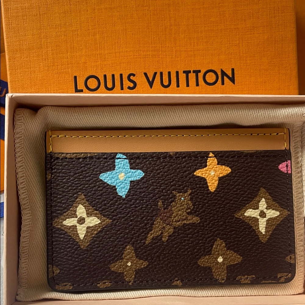 Louis Vuitton Brown and Multicolor M83348 Card Holder Craggy Dog NEW